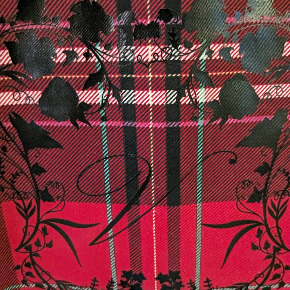 NEW Victoria Secret Limited Edition Red Tartan Tote NWT - Picture 6 of 6